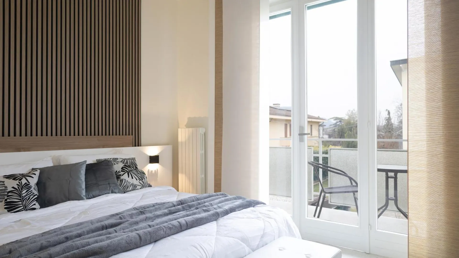 Apartment 10' Train Station, Royal Suites X4, At 50 Mt From Atlantic Terme Abano Terme
