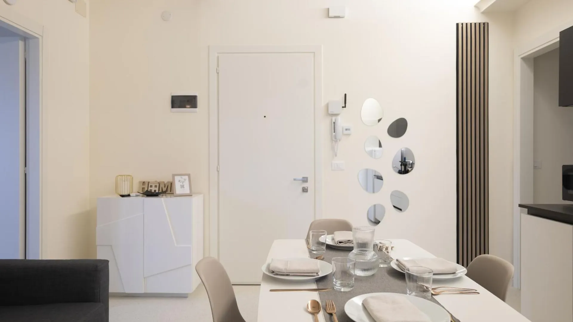 Apartment 10' Train Station, Royal Suites X4, At 50 Mt From Atlantic Terme Abano Terme